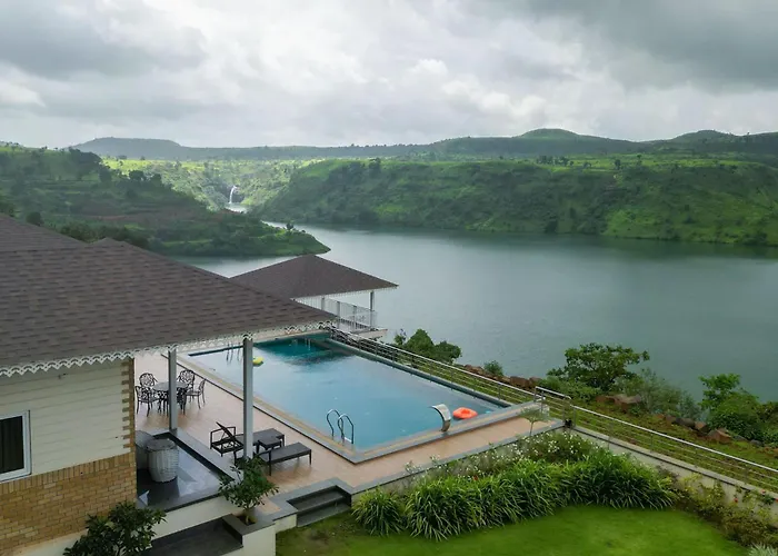 Lake Arches By Stayvista - Lakeside Villa With Infinity Pool, Gazebo & Modern Greek Interiors Igatpuri